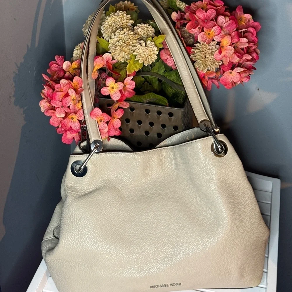 Michael Kors Raven Triple Compartment Shoulder Bag Handbag Purse EUC